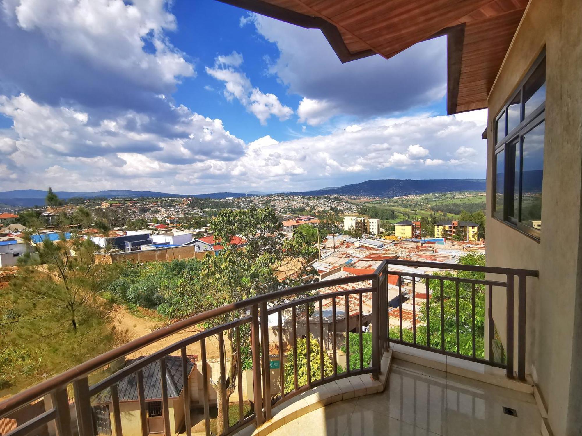 Peponi Living Spaces Hotel Kigali Exterior foto